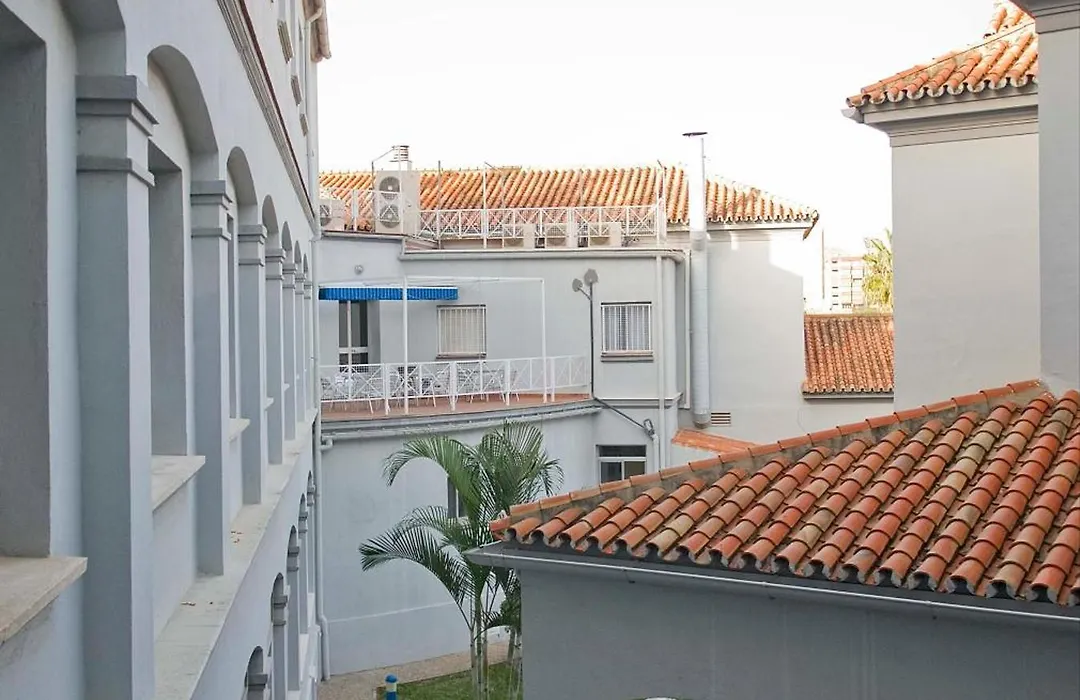 Albergue Inturjoven Malaga-1