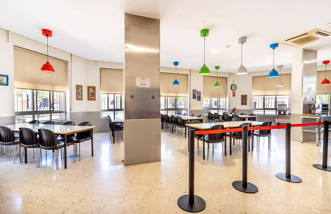 Albergue Inturjoven Malaga-1